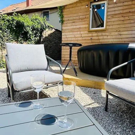 La Petite Maison *